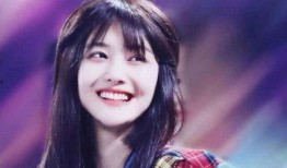 娱乐圈吃瓜的明星,揭秘那些被吃瓜群众津津乐道的明星幕后故事