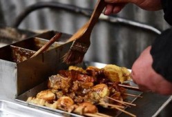 娱乐吃瓜酱炸串视频下载,揭秘网红美食背后的制作过程