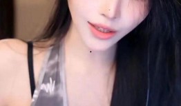 娱乐吃瓜主播直播,揭秘娱乐吃瓜主播的幕后故事