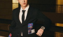 娱乐吃瓜爆料 张艺兴,娱乐圈的“吃瓜”焦点，揭秘他的成长与蜕变