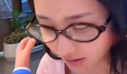 娱乐吃瓜主播直播,揭秘娱乐吃瓜主播的幕后故事