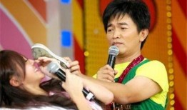 娱乐吃瓜君节目喷头,揭秘娱乐圈幕后真相，喷头事件引发热议