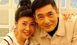 路人吃瓜娱乐圈,路人吃瓜，揭秘明星幕后故事